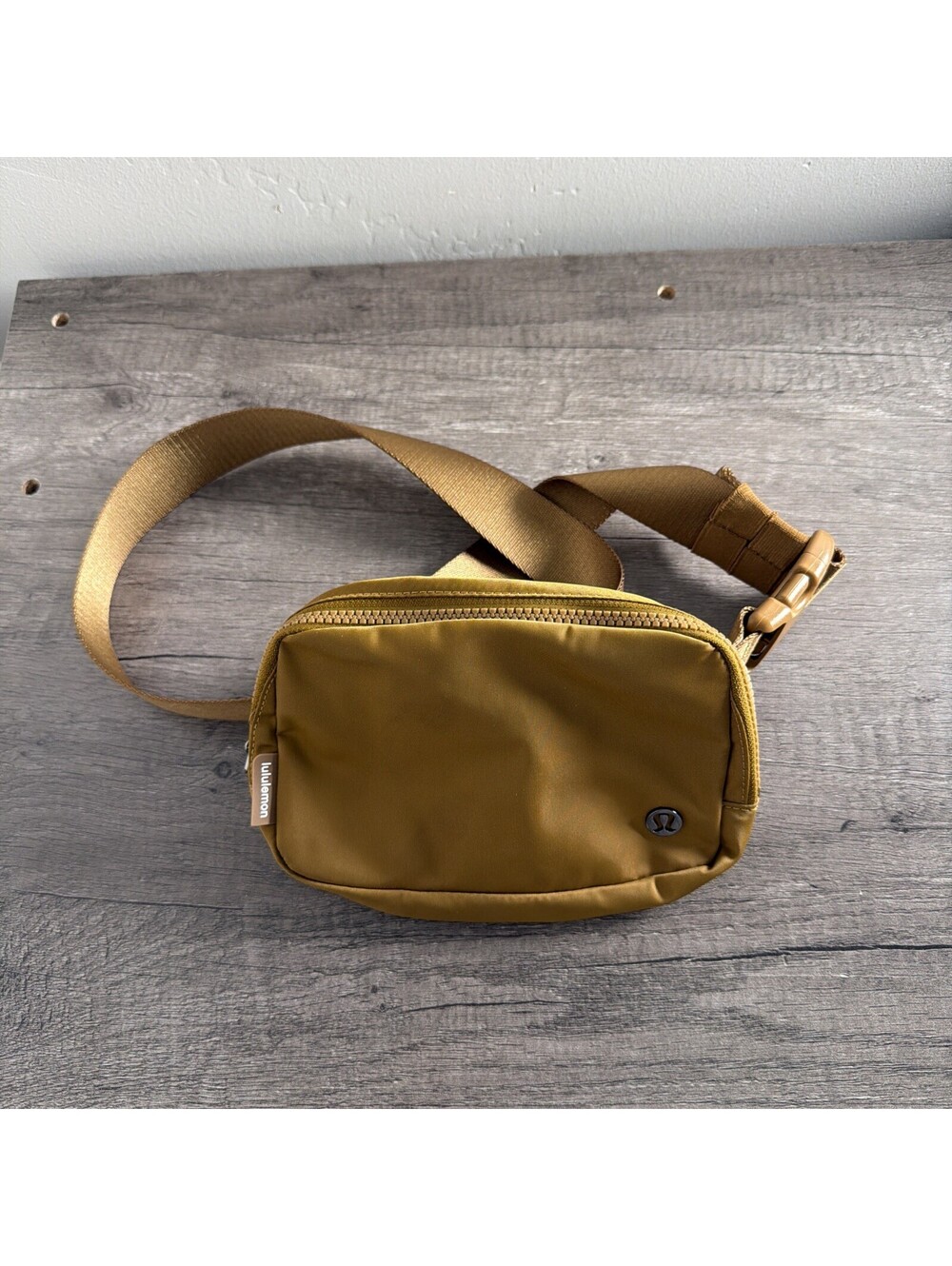 Lululemon Everywhere Belt Bag 1L Mustard Yellow Crossbody Waist Pack Fanny